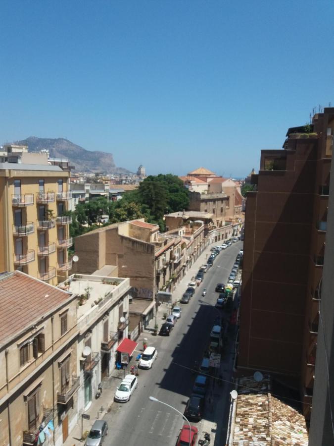Bed and Breakfast Le Tre Gioie Palermo Exterior foto